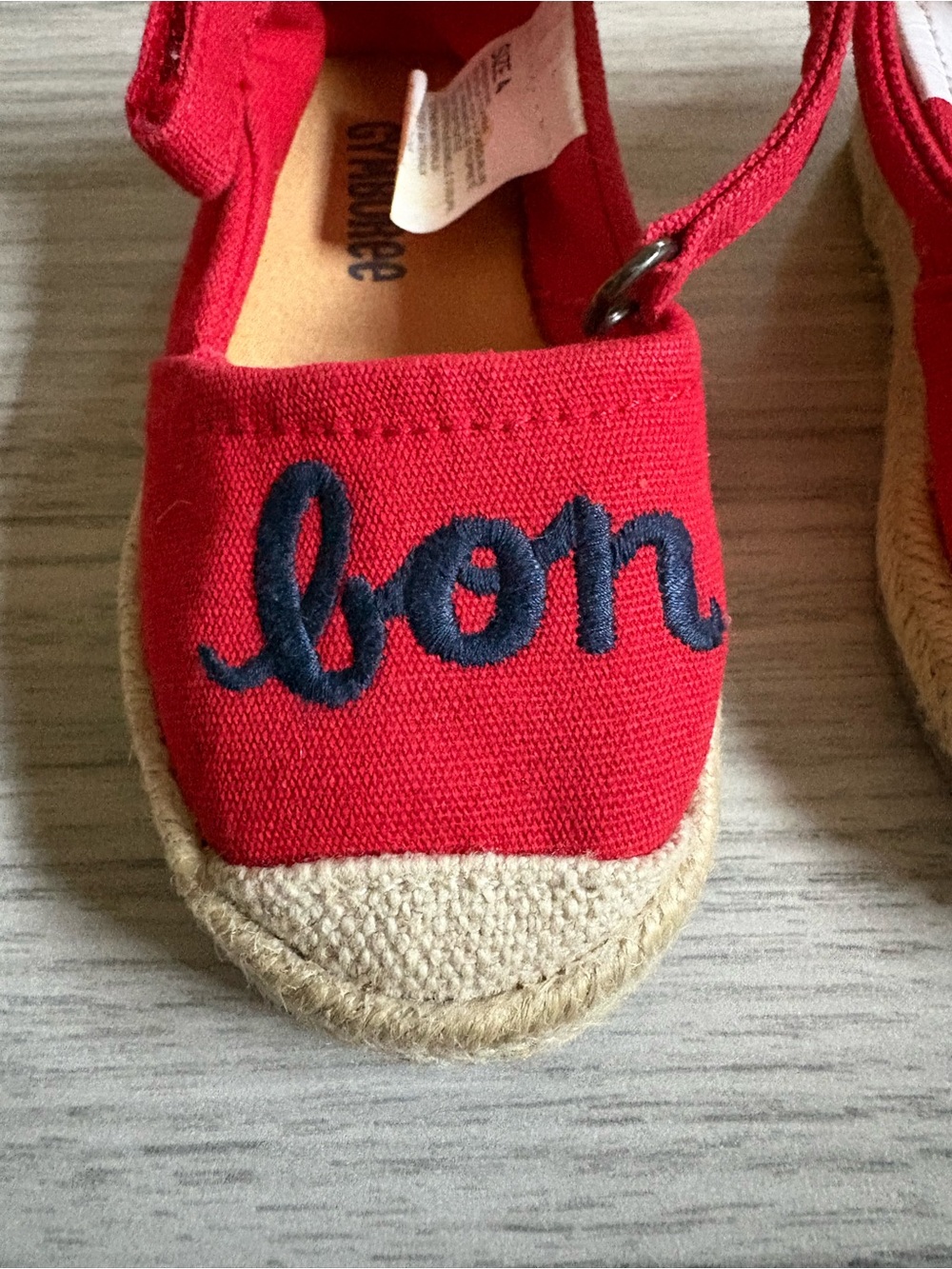 Gymboree Red Canvas 'bonjour' Mary Jane Sandals - Picture 2 of 5